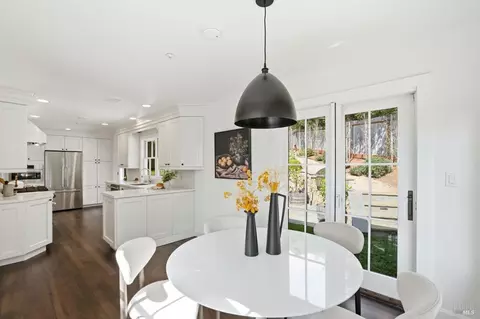 Dining - 32 Edgewood Ave, Mill Valley, CA 94941 photo 2 of 2