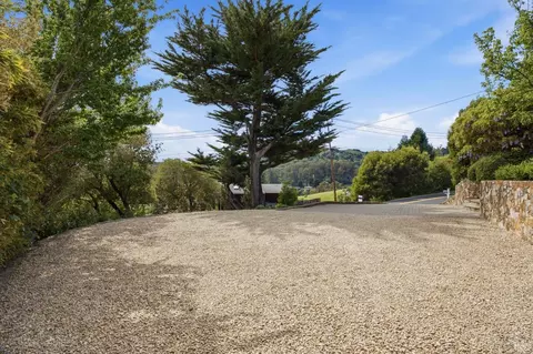 Exterior - 32 Edgewood Ave, Mill Valley, CA 94941 photo 19 of 20