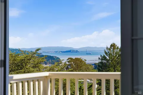 View/Area - 32 Edgewood Ave, Mill Valley, CA 94941 photo 1 of 4