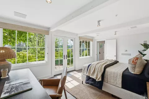 Bedroom - 32 Edgewood Ave, Mill Valley, CA 94941 photo 10 of 12