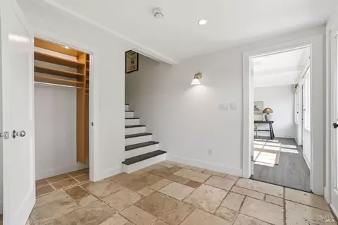Entry Way - 32 Edgewood Ave, Mill Valley, CA 94941 photo 3 of 3