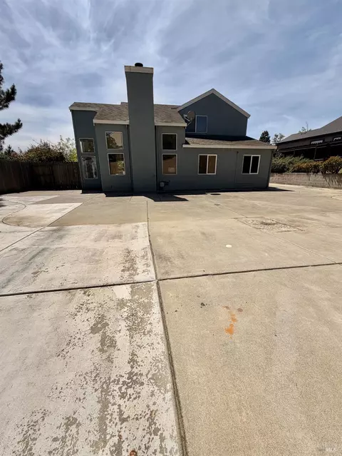 659 Rose Dr, Benicia, CA 94510 photo 22