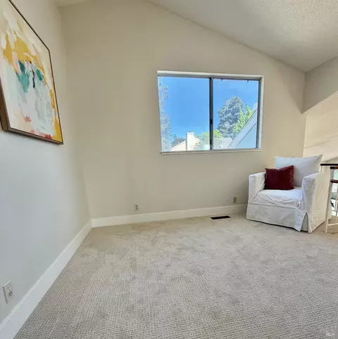 659 Rose Dr, Benicia, CA 94510 photo 17