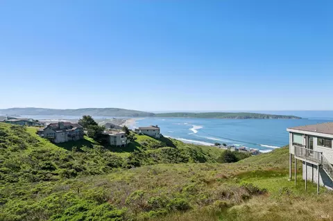 View/Area - 557 Oceana Dr, Dillon Beach, CA 94929 photo 5 of 16