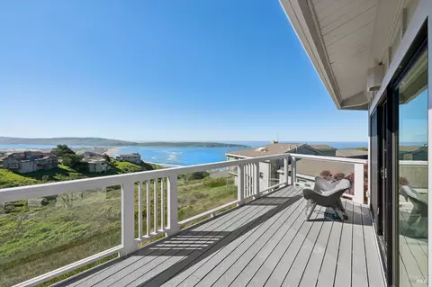 Exterior - 557 Oceana Dr, Dillon Beach, CA 94929 photo 5 of 14