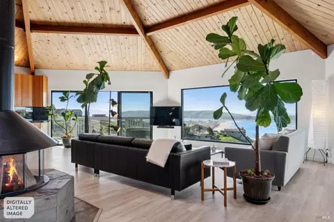 Living - 557 Oceana Dr, Dillon Beach, CA 94929 photo 4 of 15