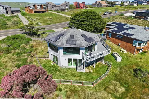 View/Area - 557 Oceana Dr, Dillon Beach, CA 94929 photo 13 of 16