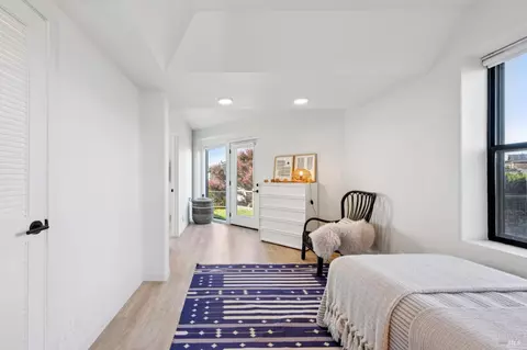 Bedroom - 557 Oceana Dr, Dillon Beach, CA 94929 photo 1 of 7