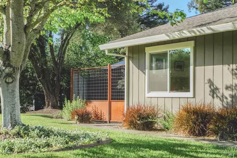 19331 Solano Ct, Sonoma, CA 95476 photo 32