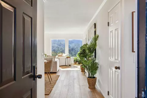 Entry Way - 369 Headlands Ct, Sausalito, CA 94965 photo 1 of 1