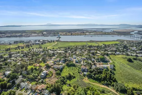 1 Harrier Ave, Vallejo, CA 94590