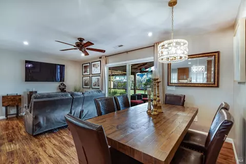 Dining - 353 Patrick Ln, Windsor, CA 95492 photo 2 of 2