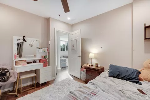 Bedroom - 353 Patrick Ln, Windsor, CA 95492 photo 5 of 5