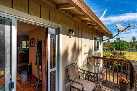 Exterior - 353 Patrick Ln, Windsor, CA 95492 photo 11 of 28
