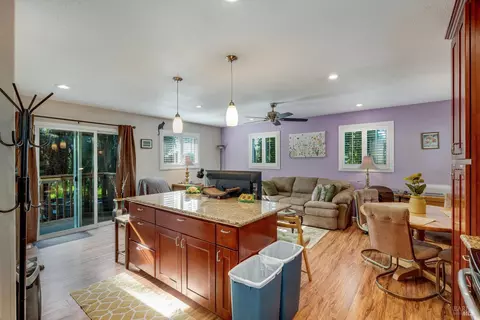 Kitchen - 353 Patrick Ln, Windsor, CA 95492 photo 10 of 12