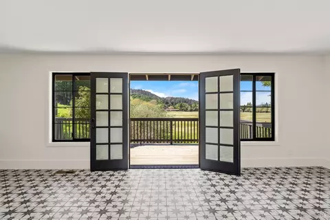 549 Catherine Ct, Santa Rosa, CA 95409