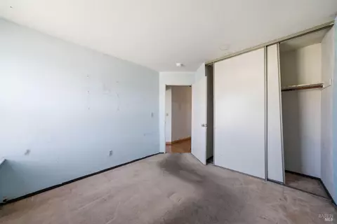 Bedroom - 401 Birkdale Dr, Vallejo, CA 94591 photo 5 of 7