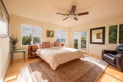 Bedroom - 1163 Mountain Pine Rd, Cloverdale, CA 95425 photo 1 of 6