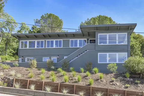 18 San Miguel Ct, Fairfax, CA 94930