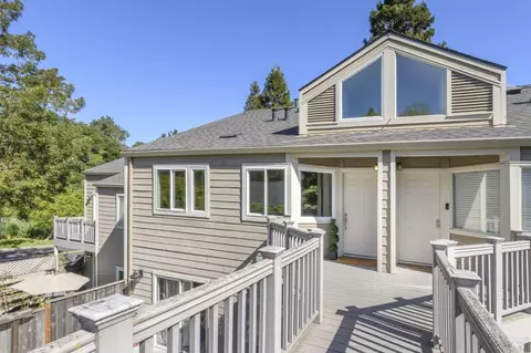 Exterior - 137 Koch Rd, Corte Madera, CA 94925 photo 2 of 2