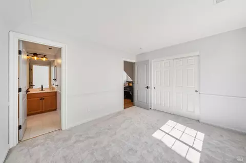Bedroom - 4193 Summer Gate Ave, Vallejo, CA 94591 photo 9 of 12