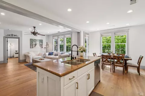Kitchen - 4193 Summer Gate Ave, Vallejo, CA 94591 photo 3 of 4