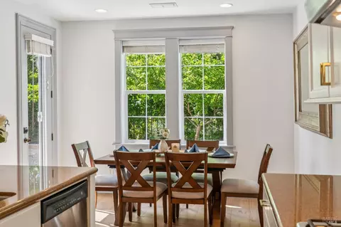 Dining - 4193 Summer Gate Ave, Vallejo, CA 94591 photo 1 of 6