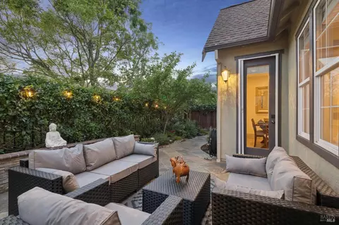 Exterior - 4193 Summer Gate Ave, Vallejo, CA 94591 photo 13 of 20