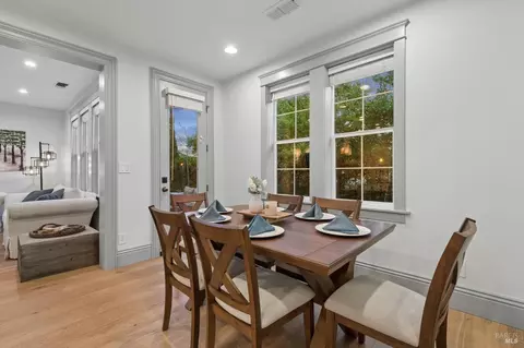 Dining - 4193 Summer Gate Ave, Vallejo, CA 94591 photo 6 of 6