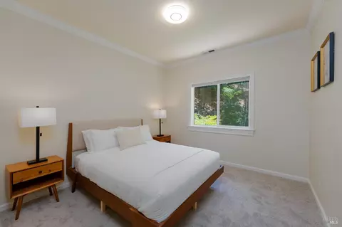 Bedroom - 1247 Myszka Pl, Ukiah, CA 95482 photo 3 of 4