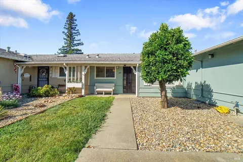 144 Monterey Dr, Vacaville, CA 95687