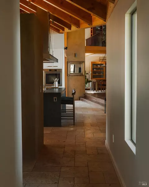 Entry Way - 4752 Burke Hill Dr, Ukiah, CA 95482 photo 1 of 4