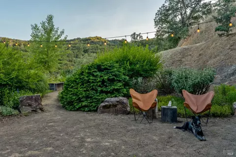 Exterior - 4752 Burke Hill Dr, Ukiah, CA 95482 photo 8 of 14