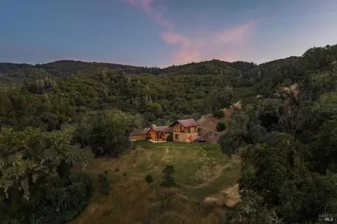 Exterior - 4752 Burke Hill Dr, Ukiah, CA 95482 photo 11 of 14