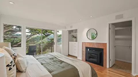 Bedroom - 301 Greene St, Mill Valley, CA 94941 photo 1 of 4