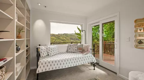 Bedroom - 301 Greene St, Mill Valley, CA 94941 photo 2 of 4