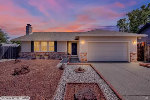 772 Lathrop St, Napa, CA 94558