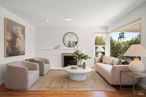 17 Strawberry Cir, Mill Valley, CA 94941 photo 7
