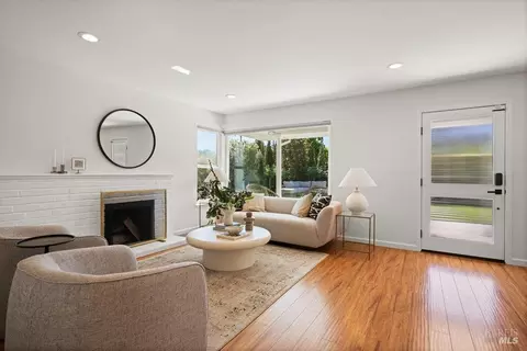 17 Strawberry Cir, Mill Valley, CA 94941 photo 8