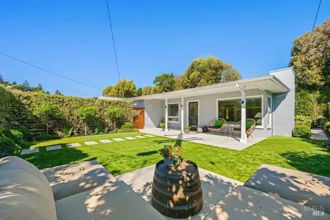 17 Strawberry Cir, Mill Valley, CA 94941 photo 4