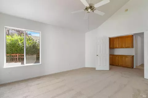 Bedroom - 2988 Rustle Ct, Fairfield, CA 94534 photo 6 of 6