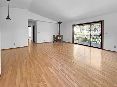 Living - 24048 Willow Ln, Willits, CA 95490 photo 1 of 2