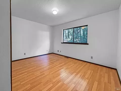 Bedroom - 24048 Willow Ln, Willits, CA 95490 photo 3 of 3