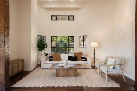 Living - 26828 River Rd, Cloverdale, CA 95425 photo 1 of 5