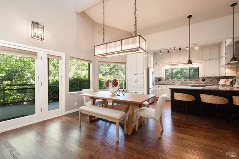 Dining - 26828 River Rd, Cloverdale, CA 95425 photo 1 of 2