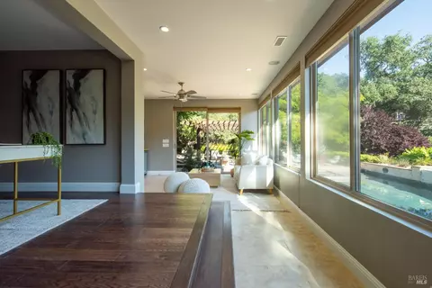 Entry Way - 26828 River Rd, Cloverdale, CA 95425 photo 2 of 3