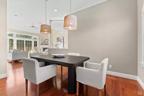 Dining - 134 Moonlight Dr, Healdsburg, CA 95448 photo 4 of 4