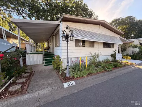 700 Gobbi St #90, Ukiah, CA 95482