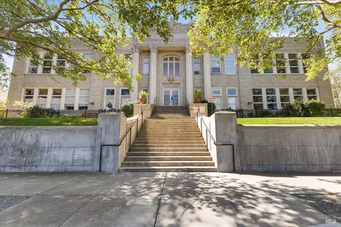 331 Keller St #6, Petaluma, CA 94952