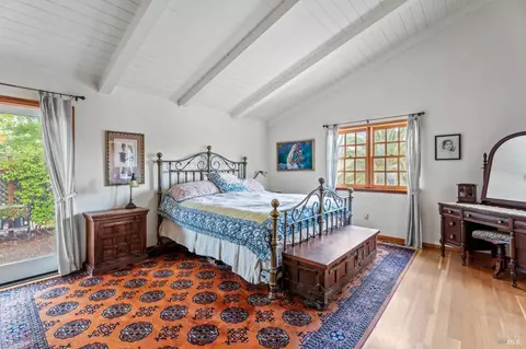 Bedroom - 3760 King Ranch Rd, Ukiah, CA 95482 photo 3 of 3